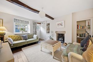 Sitting room- click for photo gallery